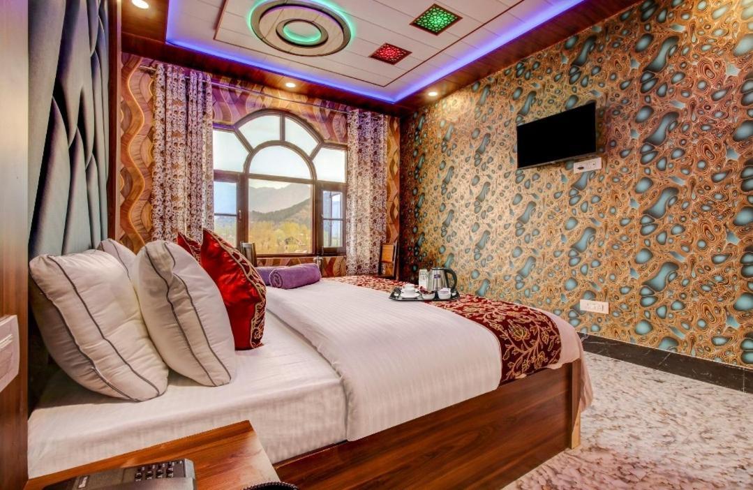 Hotel Royal Hameed Srīnagar Zewnętrze zdjęcie