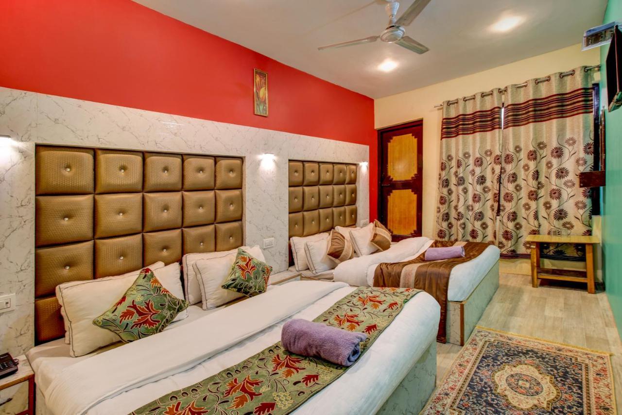 Hotel Royal Hameed Srīnagar Zewnętrze zdjęcie